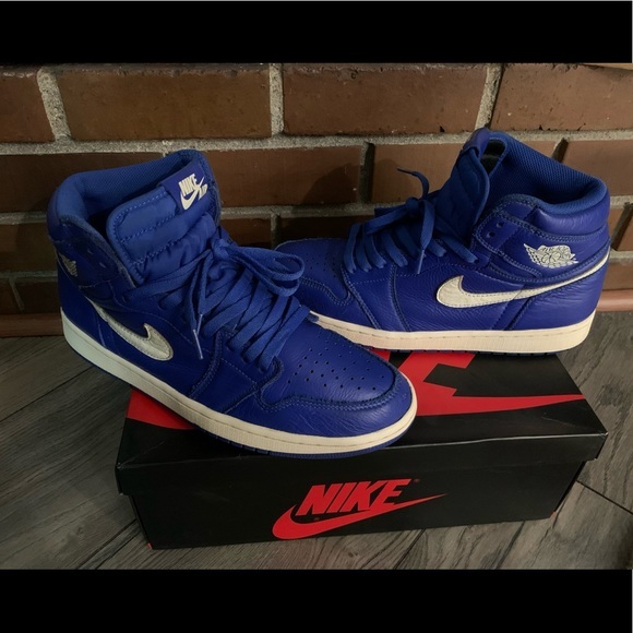 Jordan 1 retro high hyper royal main image 6